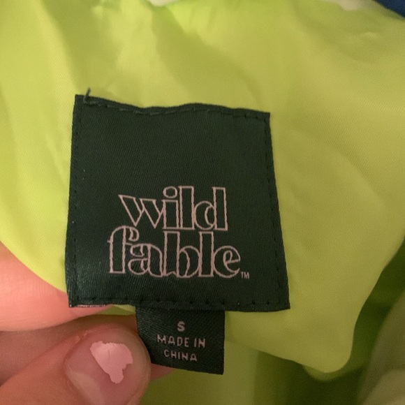 Puffer jacket, bold colors, statement piece - Picture 7 of 7